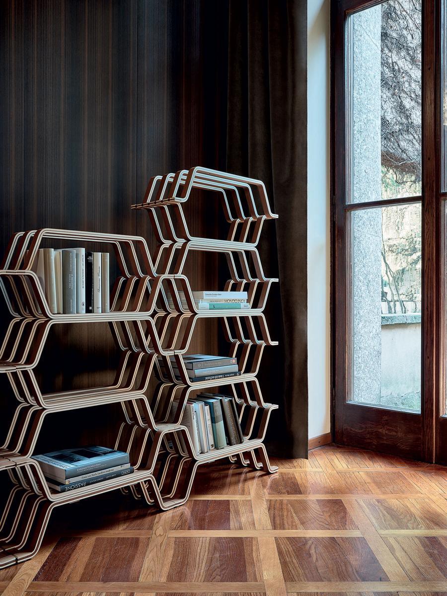 Open wooden shelving unit | Mhc.2 by Molteni