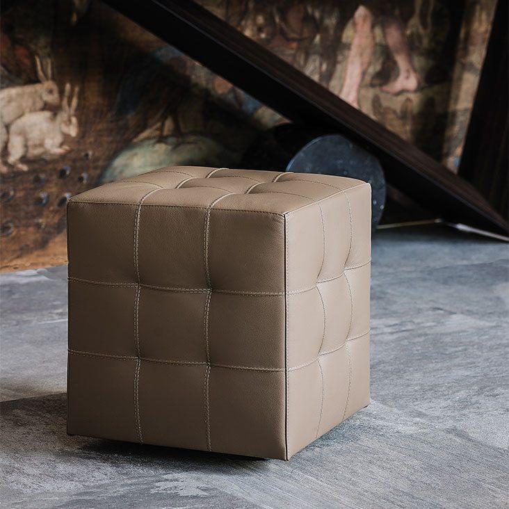 Square eco-leather pouf | Bob by Cattelan Italia