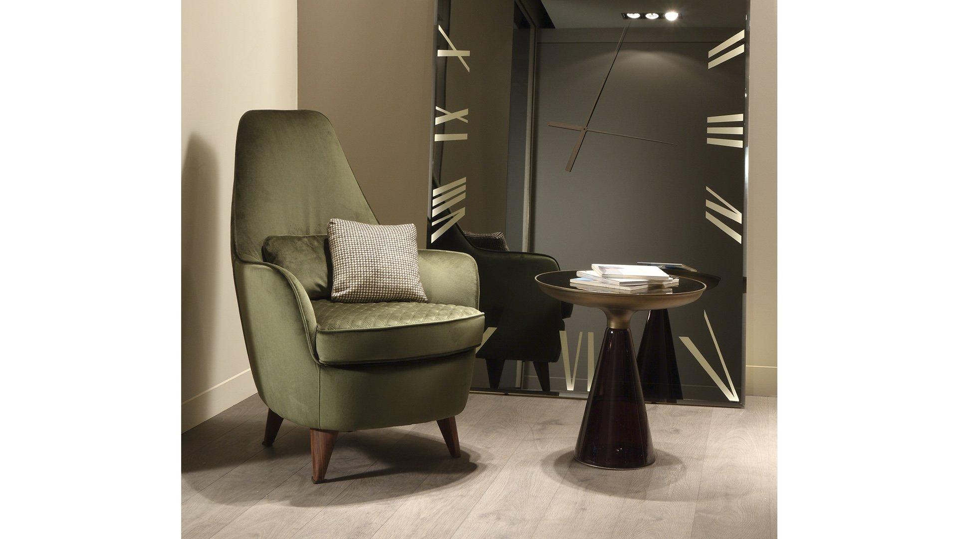 Round glass coffee table | Accademia by Reflex