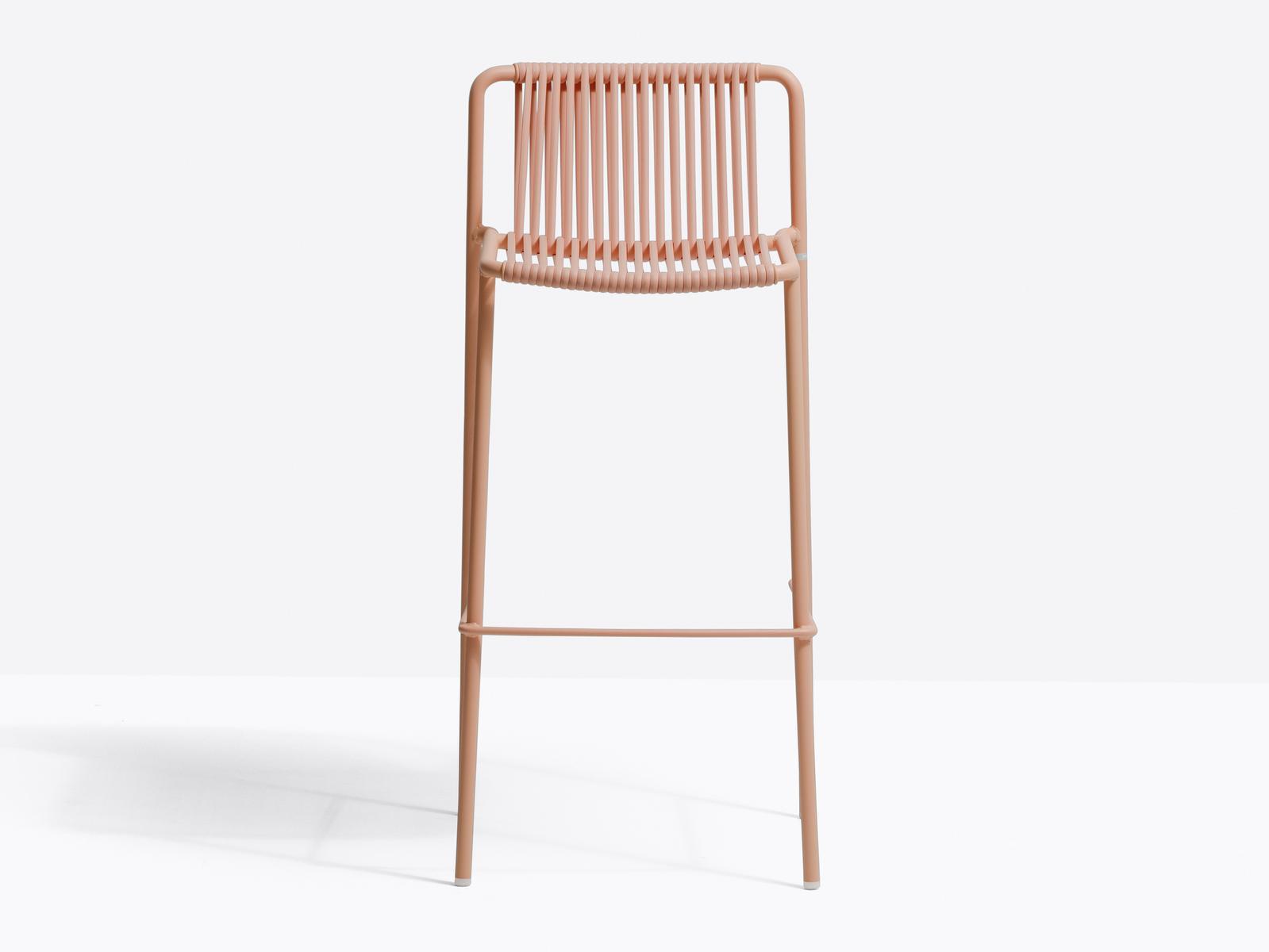 Powder coated steel garden stool | Tribeca 3668 by Pedrali