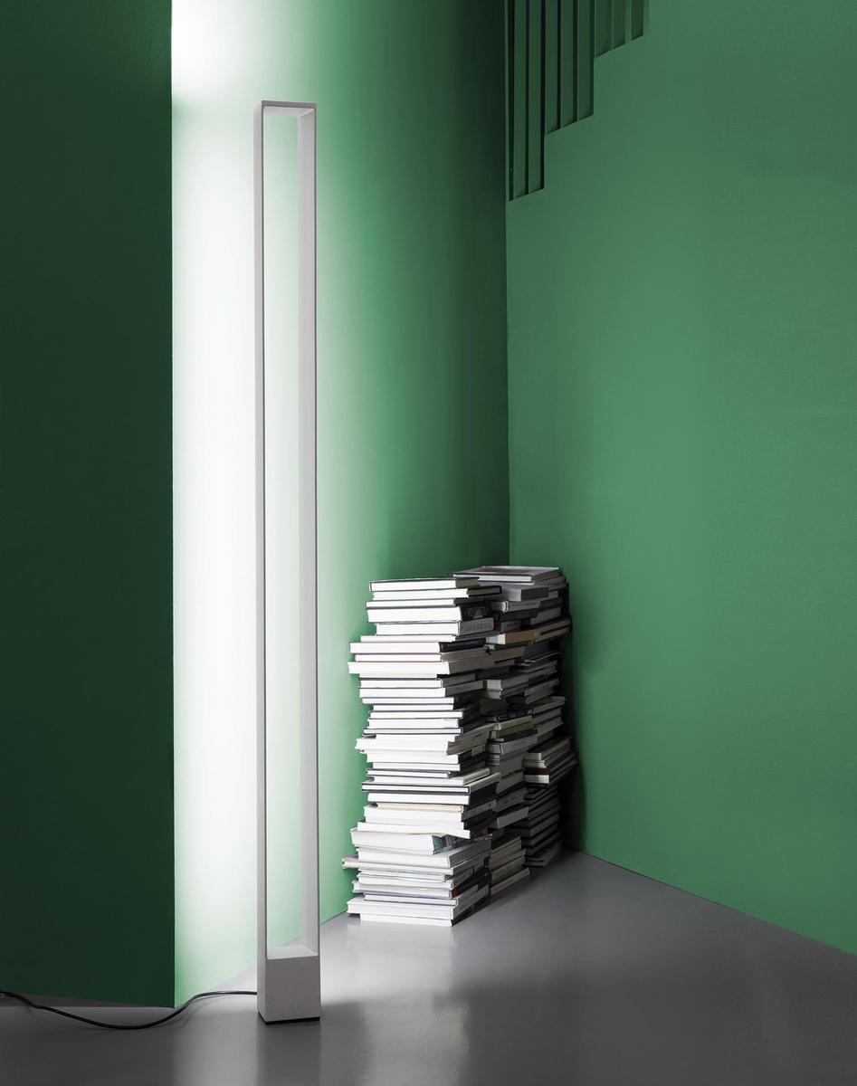 LED indirect light aluminium floor lamp | Tru by Nemo