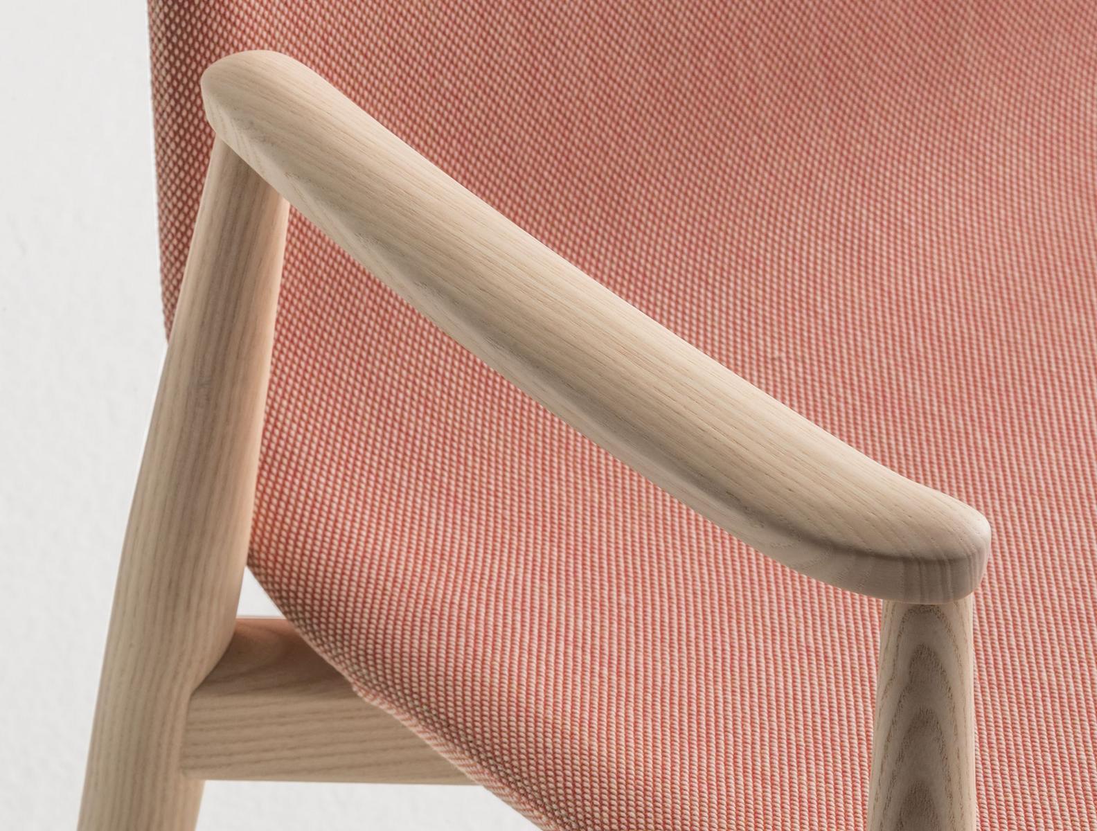 Upholstered fabric easy chair | Malmö 296 by Pedrali