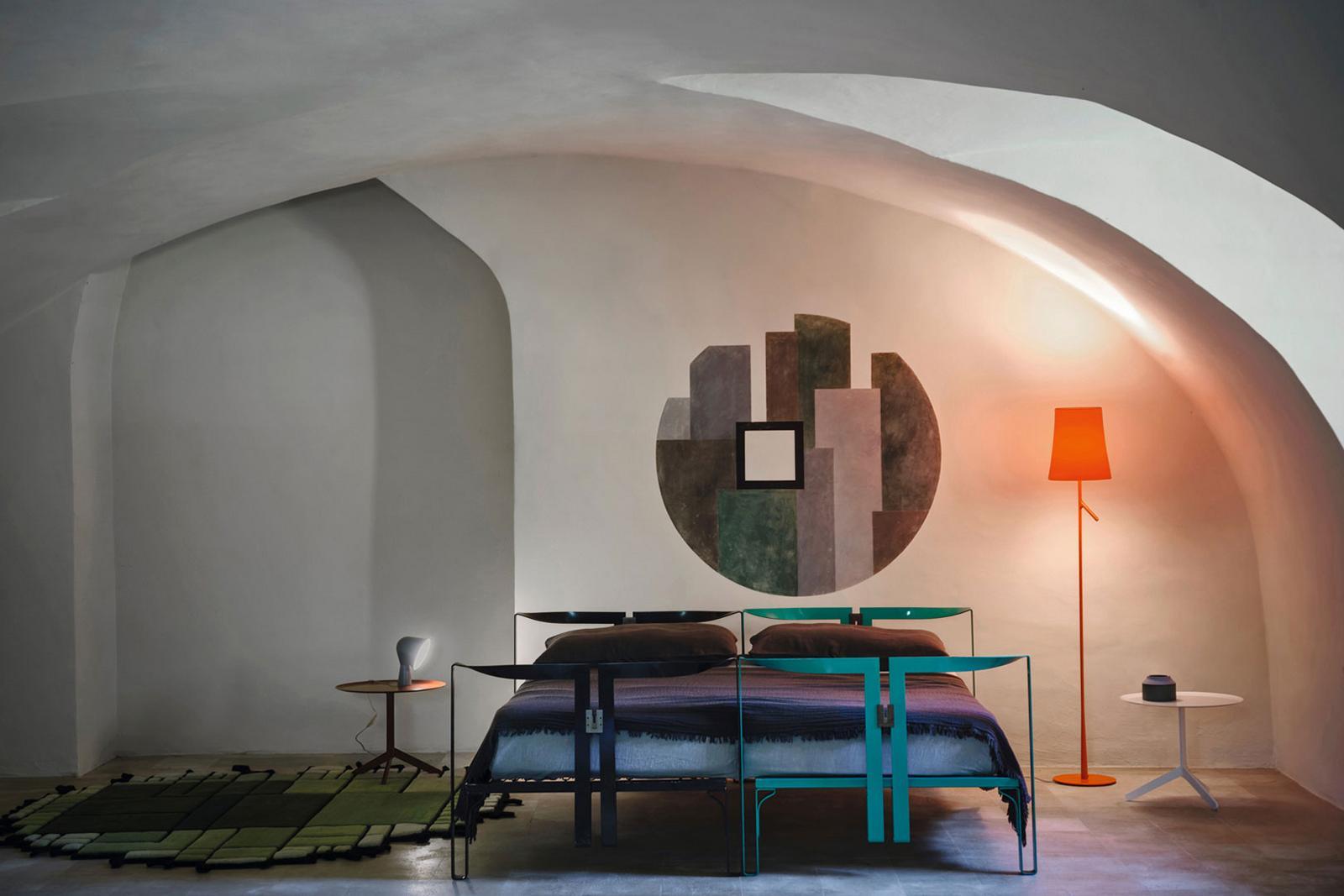 Acrylic pendant lamp | Birdie by Foscarini