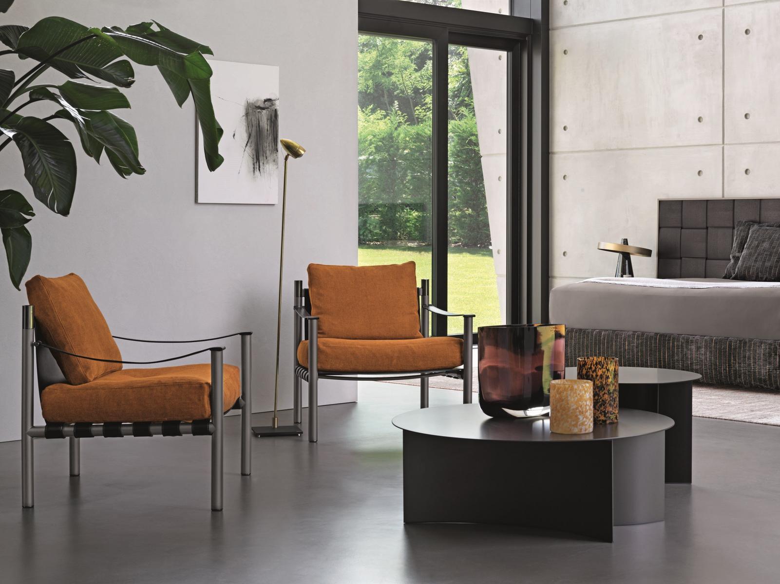 Round metal coffee table | Pierre by Flou