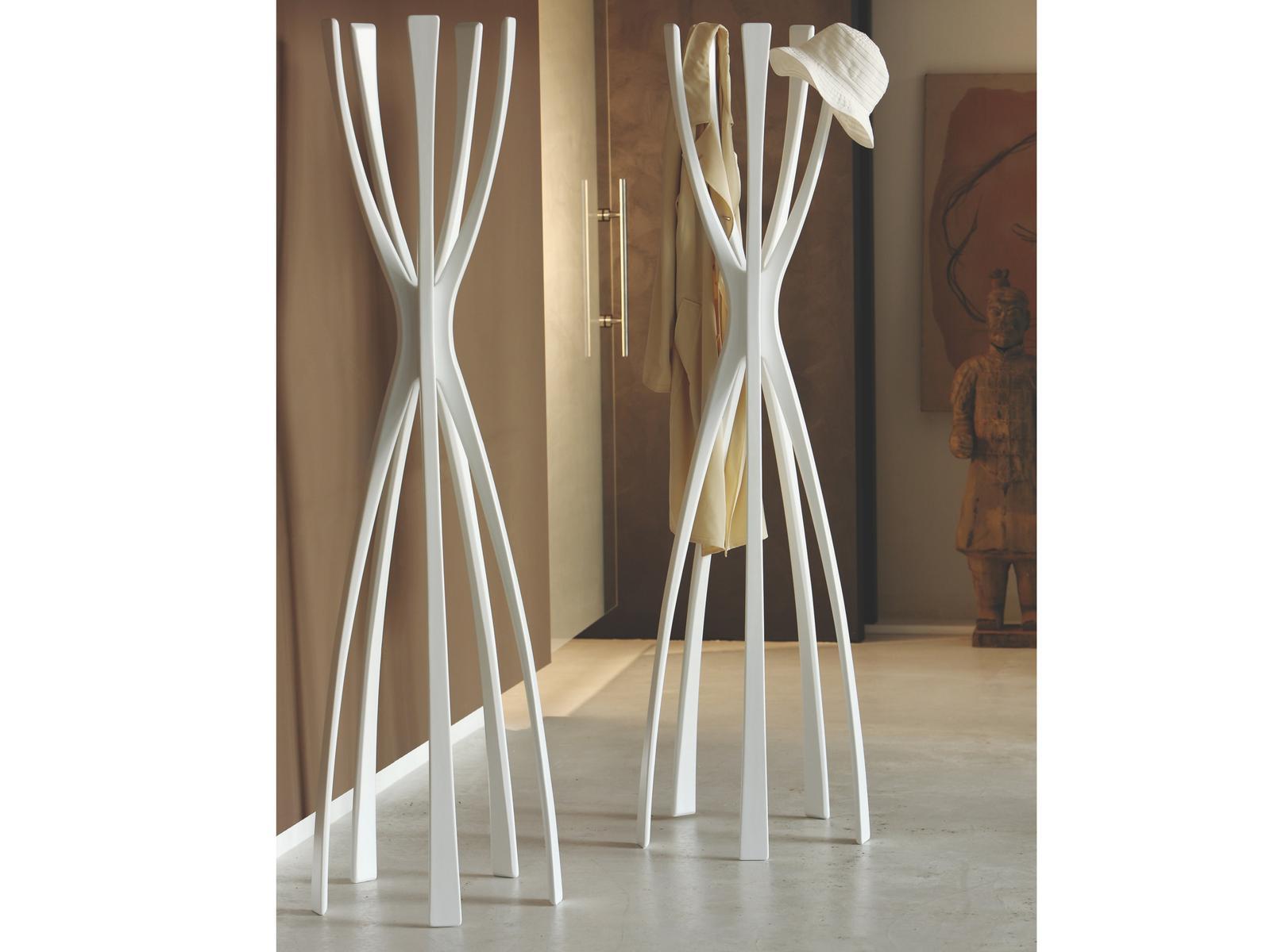 Walnut coat stand | Flamingo by Porada
