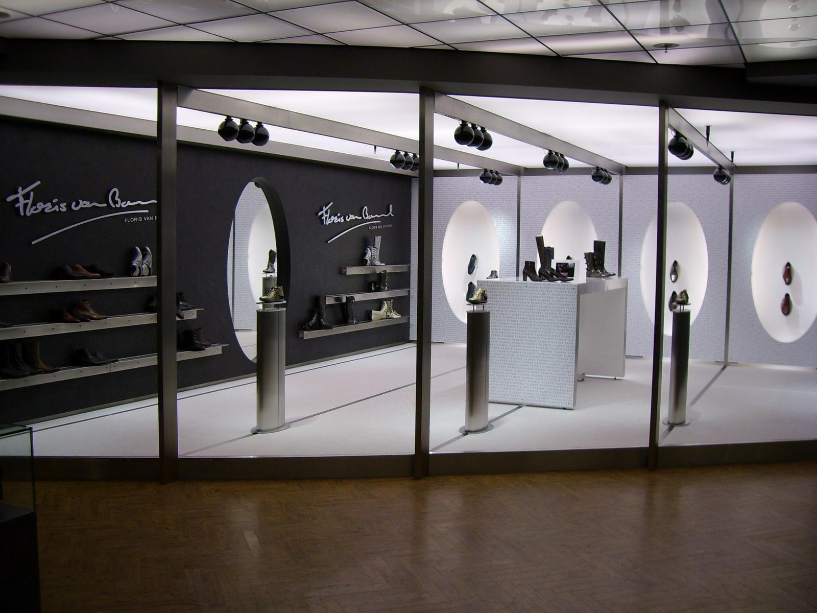 LED metal track-Light | 12-25 by Dark