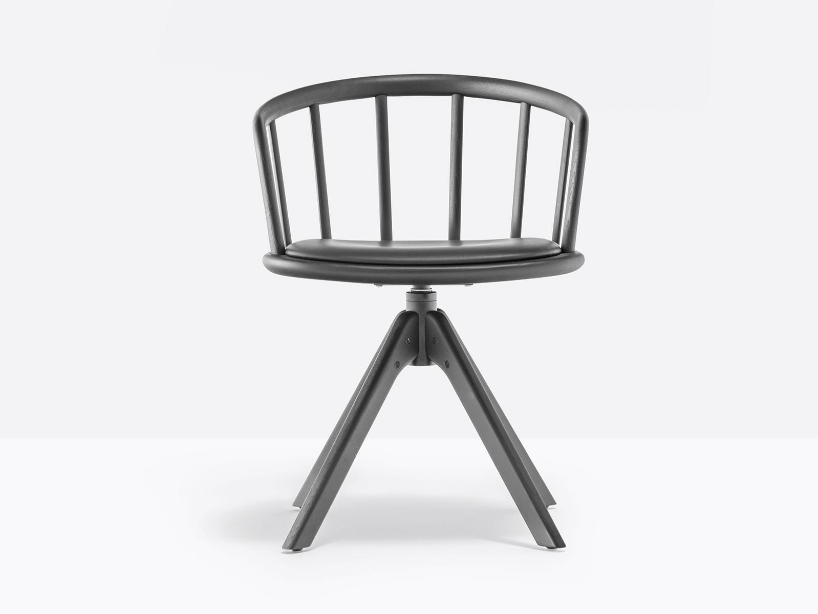 Swivel trestle-based ash chair with armrests | Nym 2846 by Pedrali