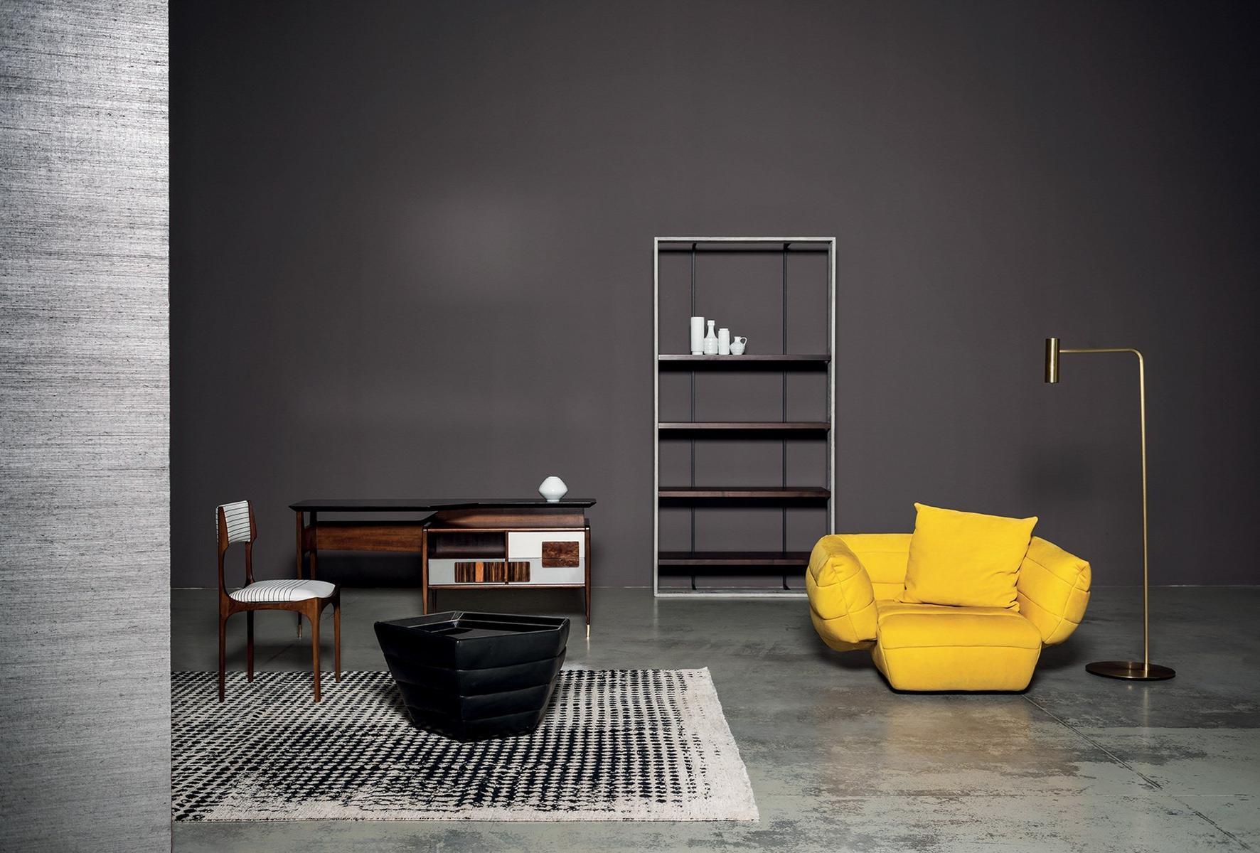 Open freestanding wooden bookcase | Bourgeois by Baxter