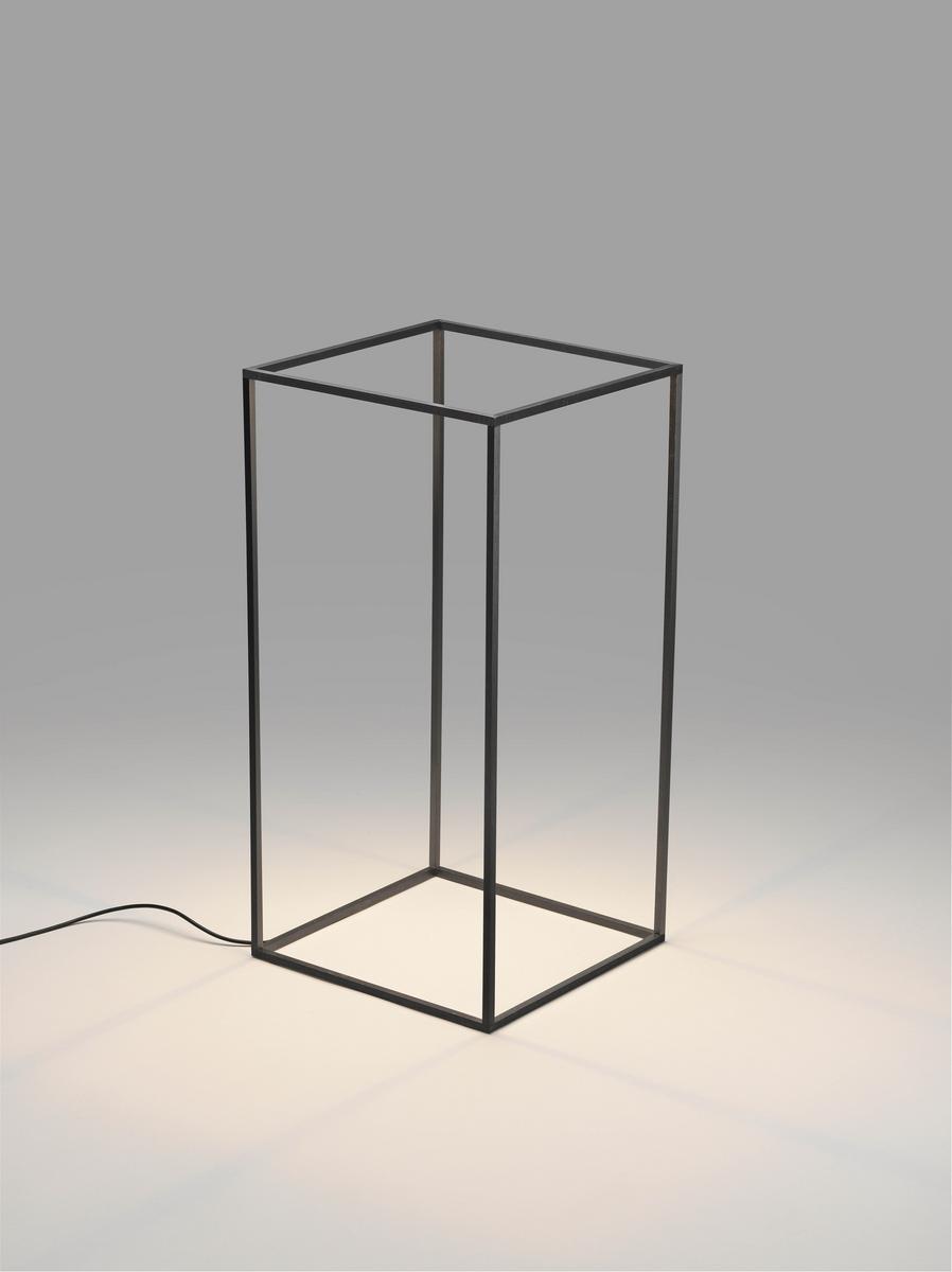 LED aluminium Floor lamp | Ipnos by Flos