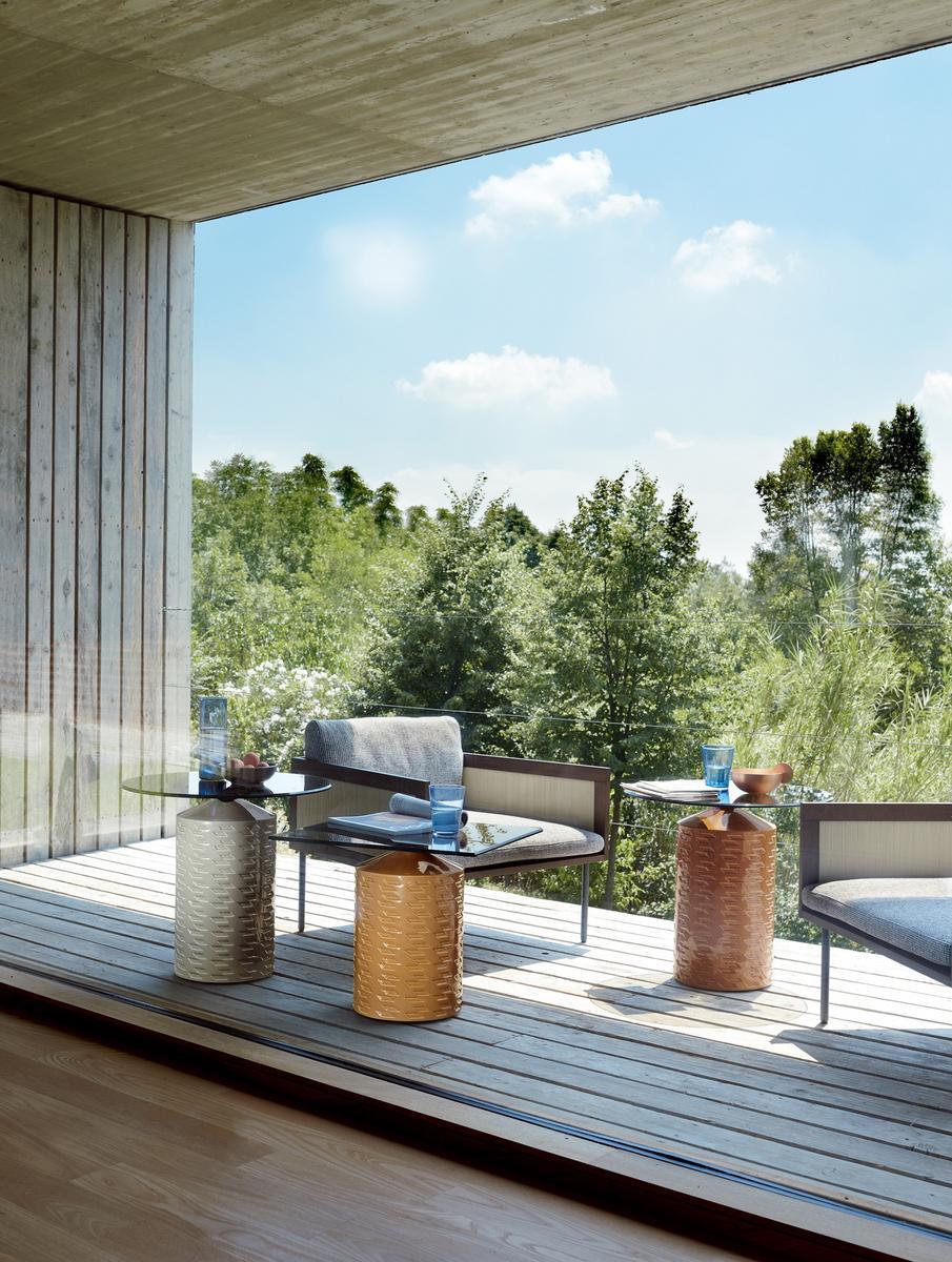 Square garden side table | Hishi by Potocco