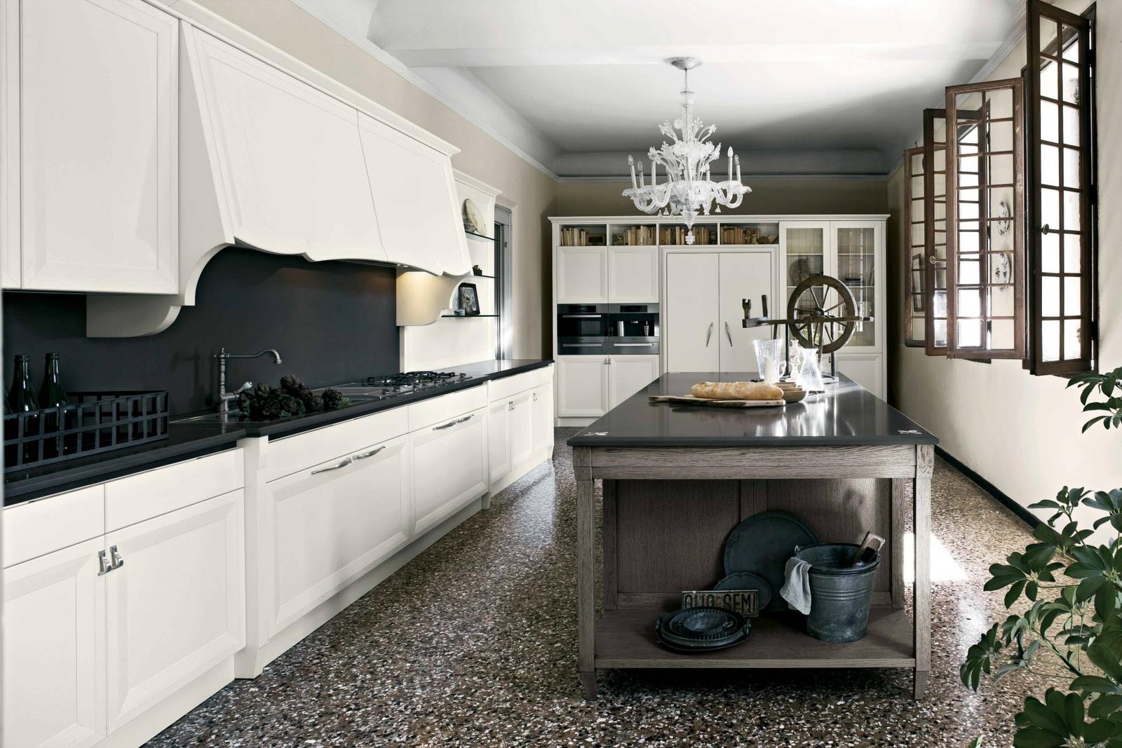 Wood kitchen with handles Old Line Kali