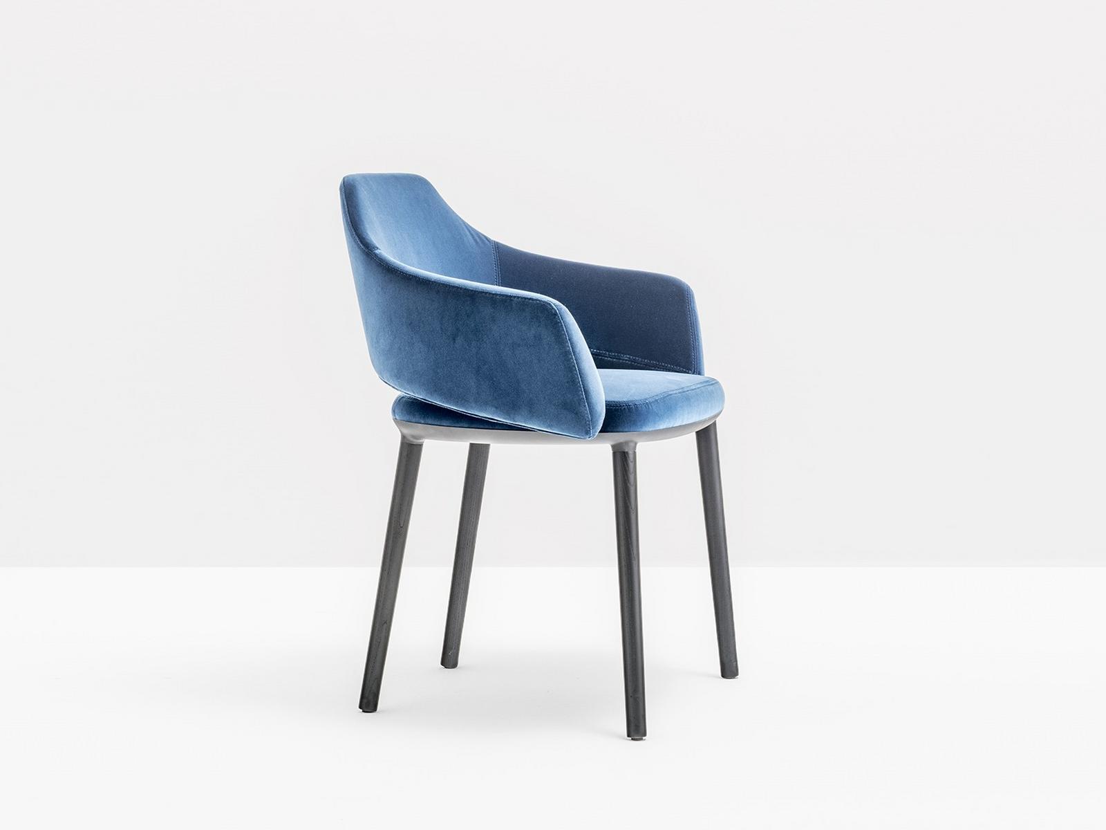 Upholstered fabric chair with armrests | Vic 645 by Pedrali