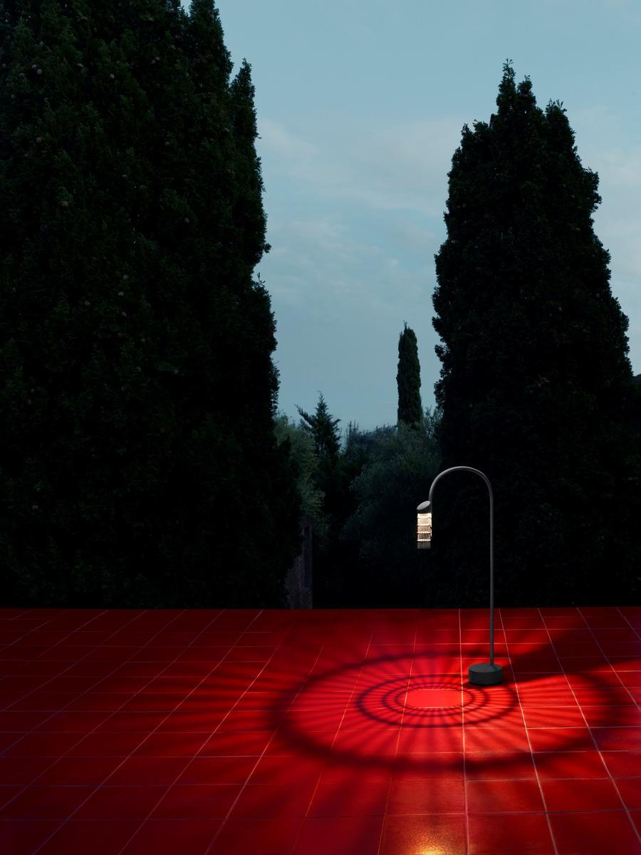 LED stainless steel bollard light | Caule Nest by Flos