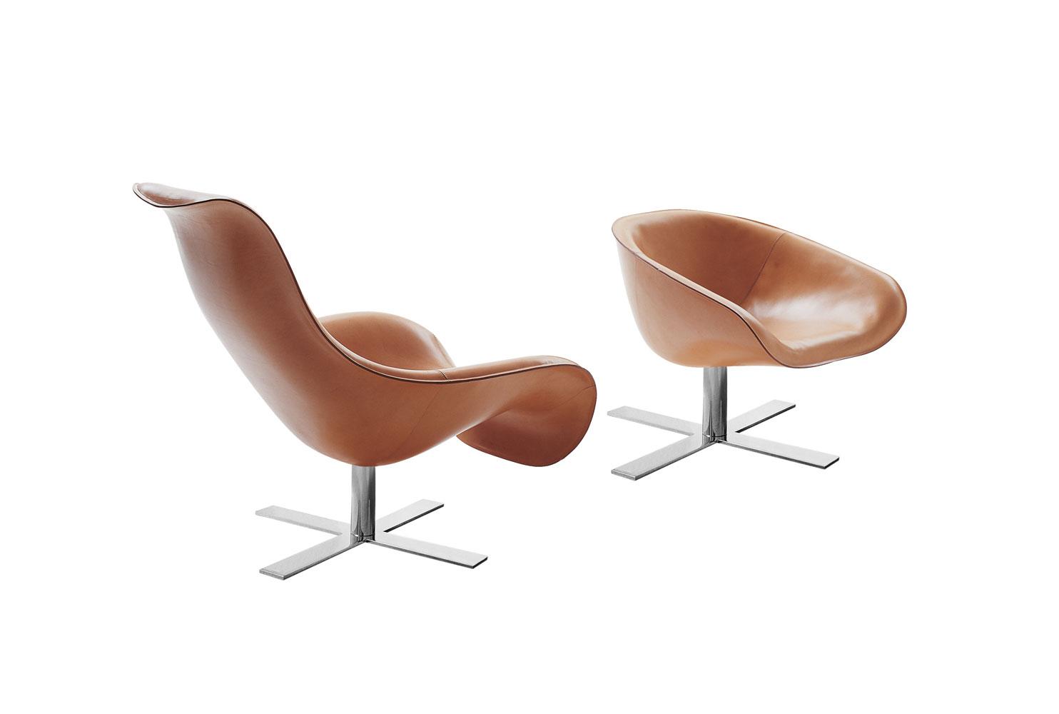 Leather armchair with 4-spoke base | Mart by B&B Italia