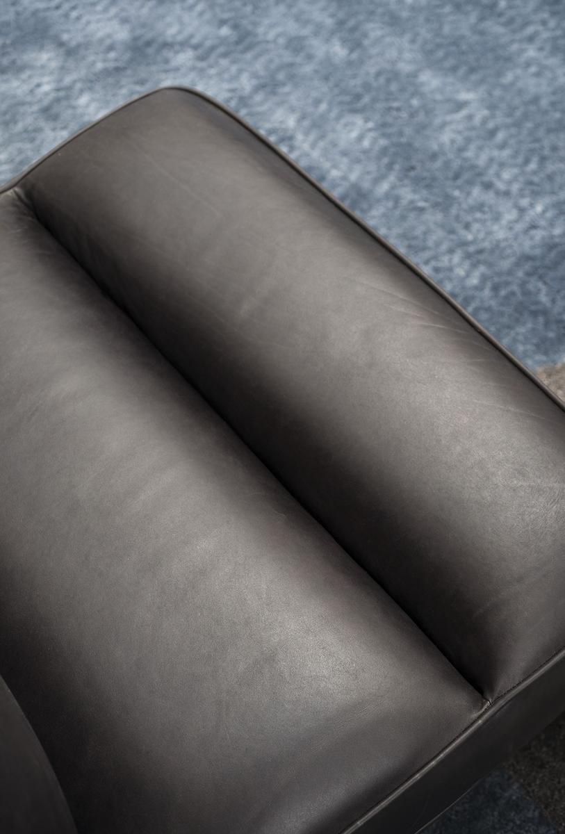 Leather armchair | Greta by Baxter