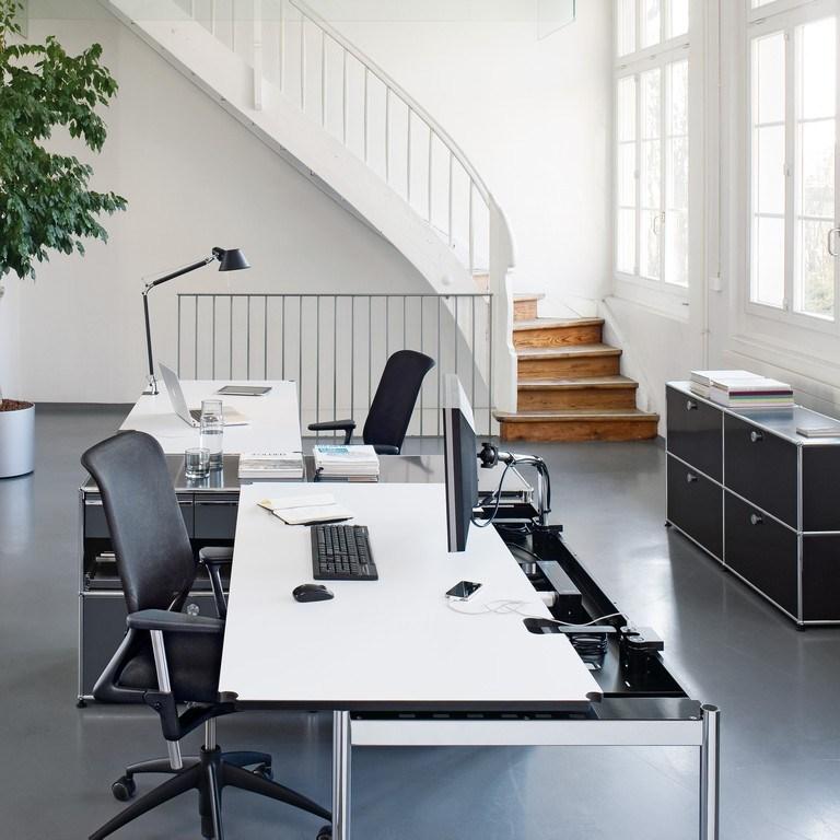 Rectangular laminate workstation desk | Haller Table For Shared Workstations by USM