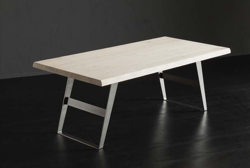 Rectangular oak dining table | Denver + Iron by Altacorte