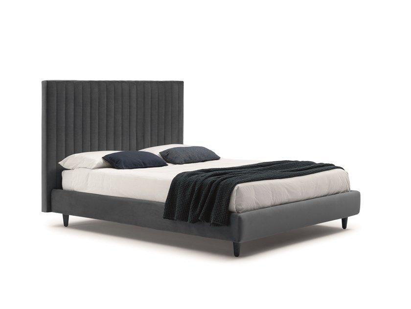 Upholstered double bed with high headboard | Clay Maison Medium by Bolzan letti