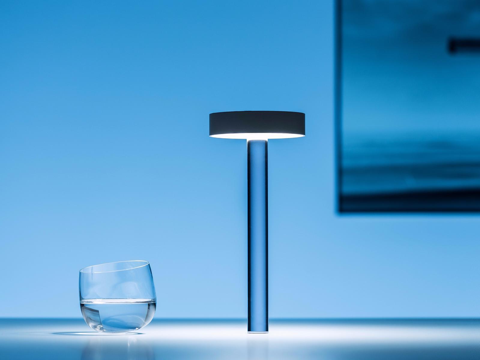 LED cordless table lamp | Tetatet Flûte by Davide Groppi
