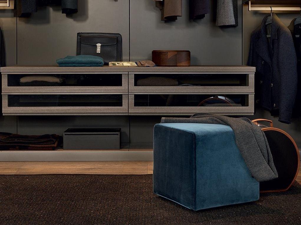 Upholstered fabric pouf | Play by Poliform