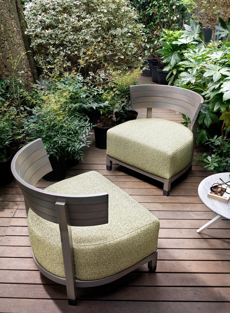 Garden fabric easy chair with removable cover | Thomas by Flexform