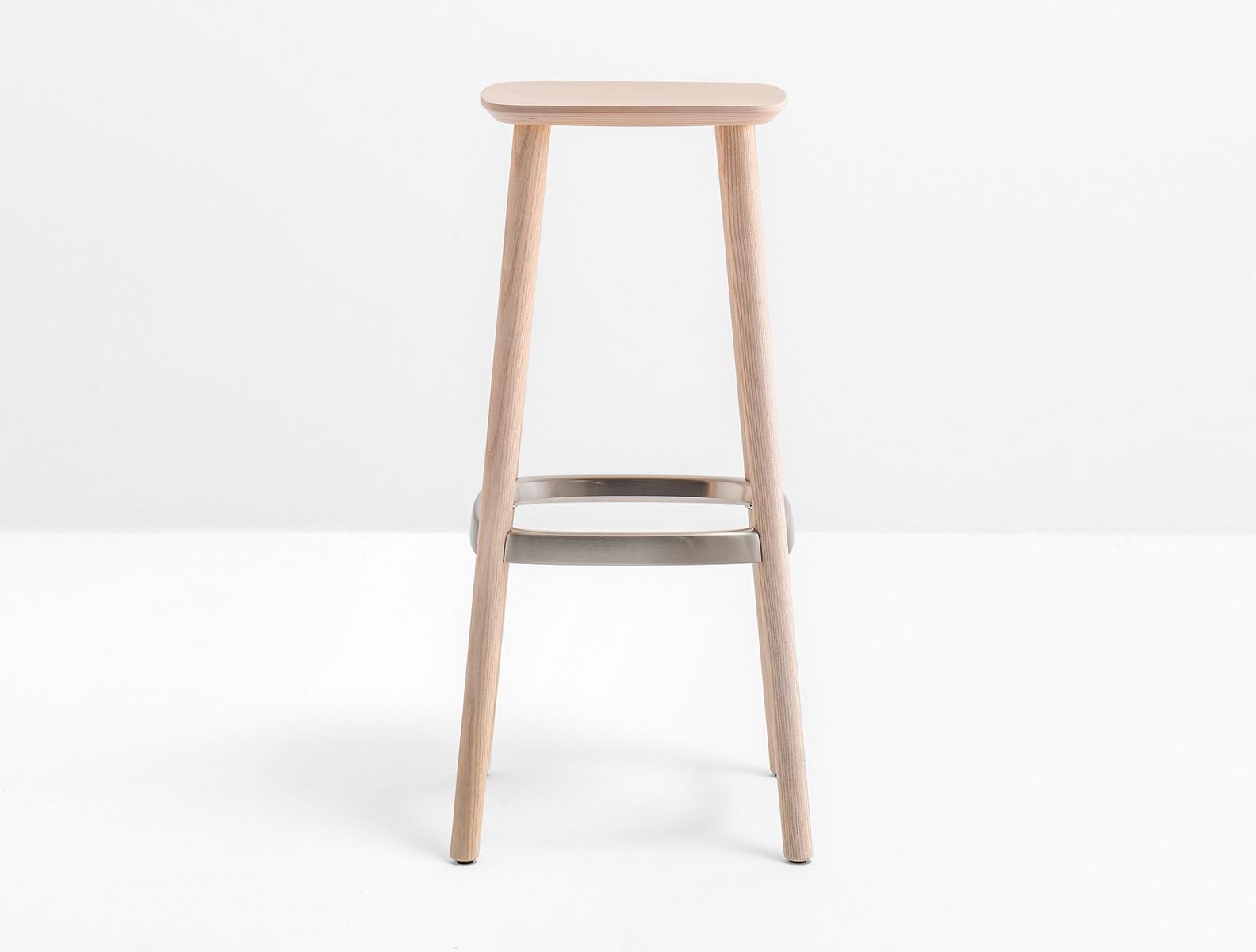 Wooden stool with footrest | Babila 2706 by Pedrali