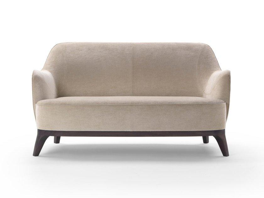 Small sofa | Lysandre by Flexform