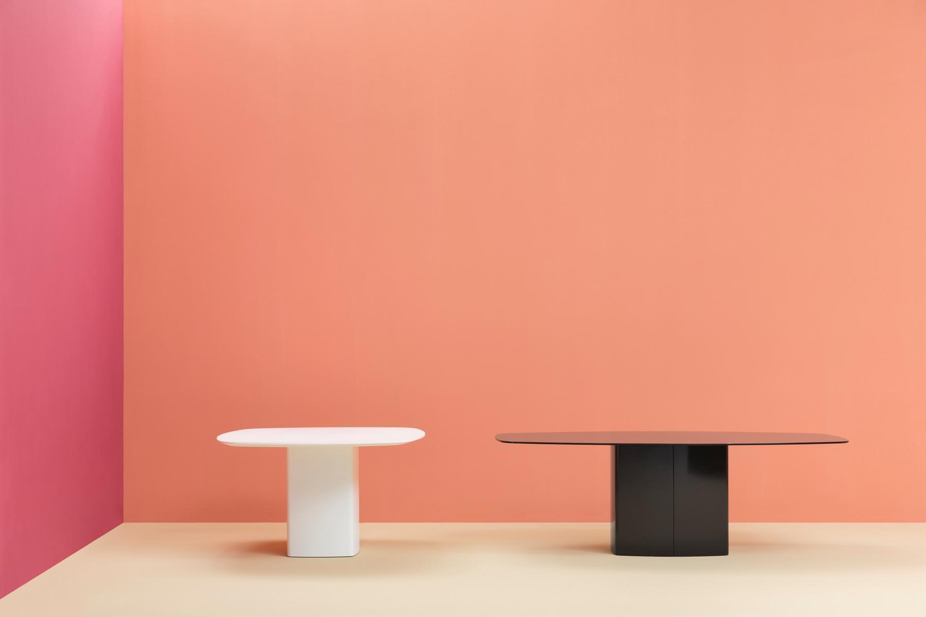 Square steel table | Aero Tae_130x130 by Pedrali