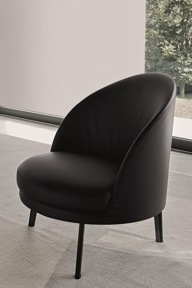 Leather armchair | Jules by Arflex