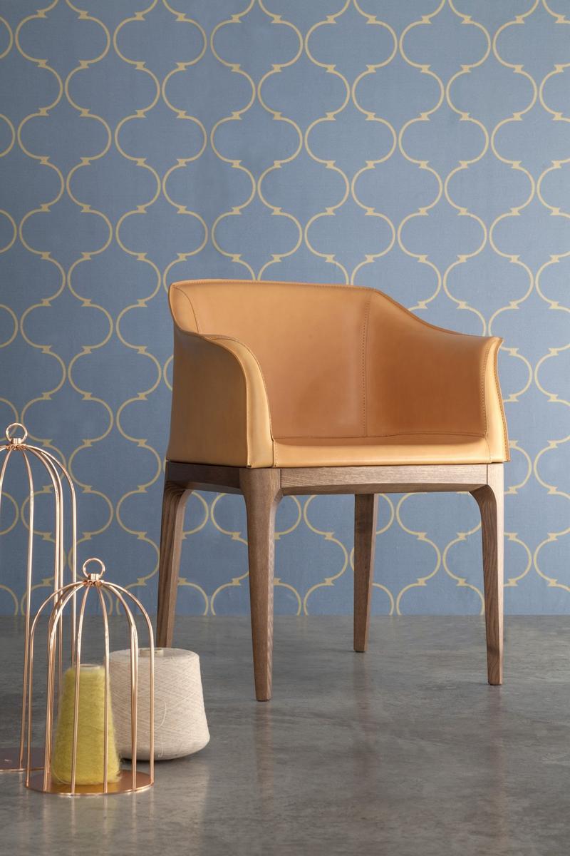 Upholstered easy chair with armrests | Mivida by Tonin Casa