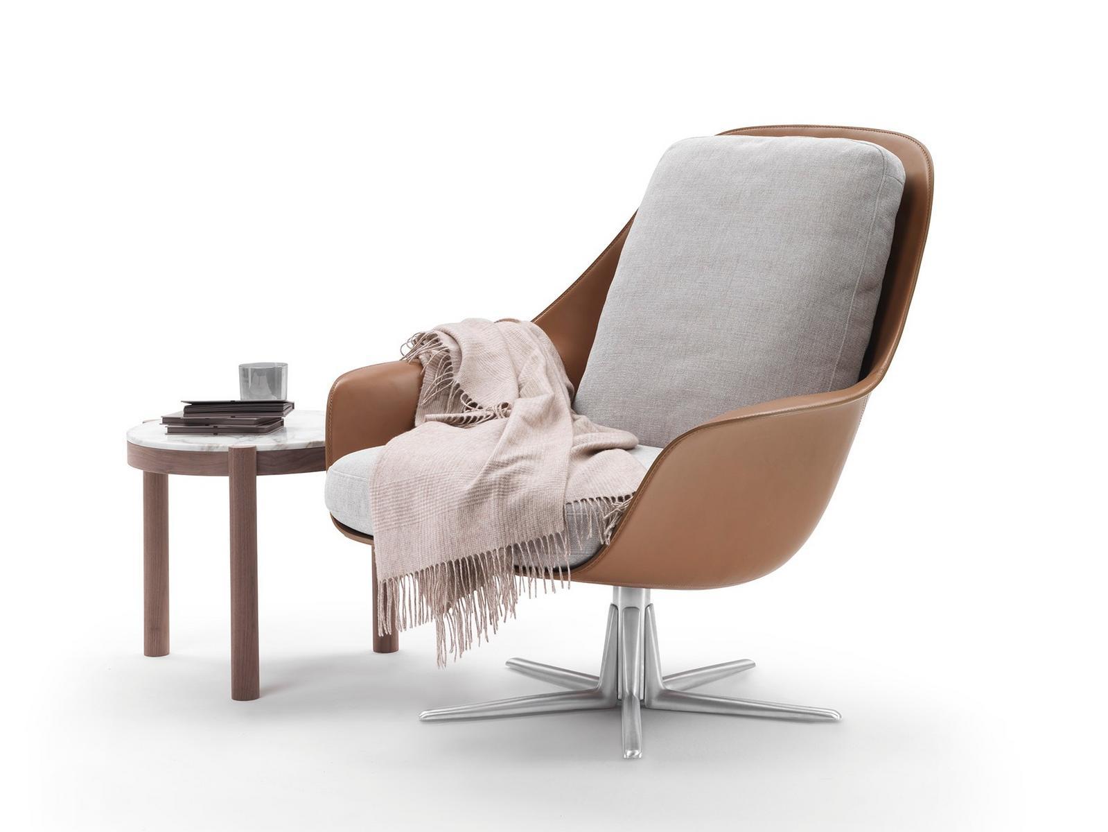 Swivel leather armchair with 5-spoke base with armrests | Sveva by Flexform