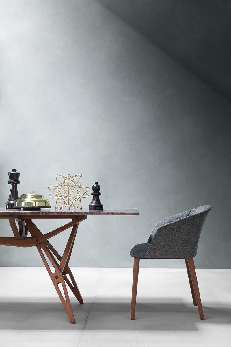 Armchair with wooden legs and polypropylene armrests | Liza 2271 - 2271r by Zanotta