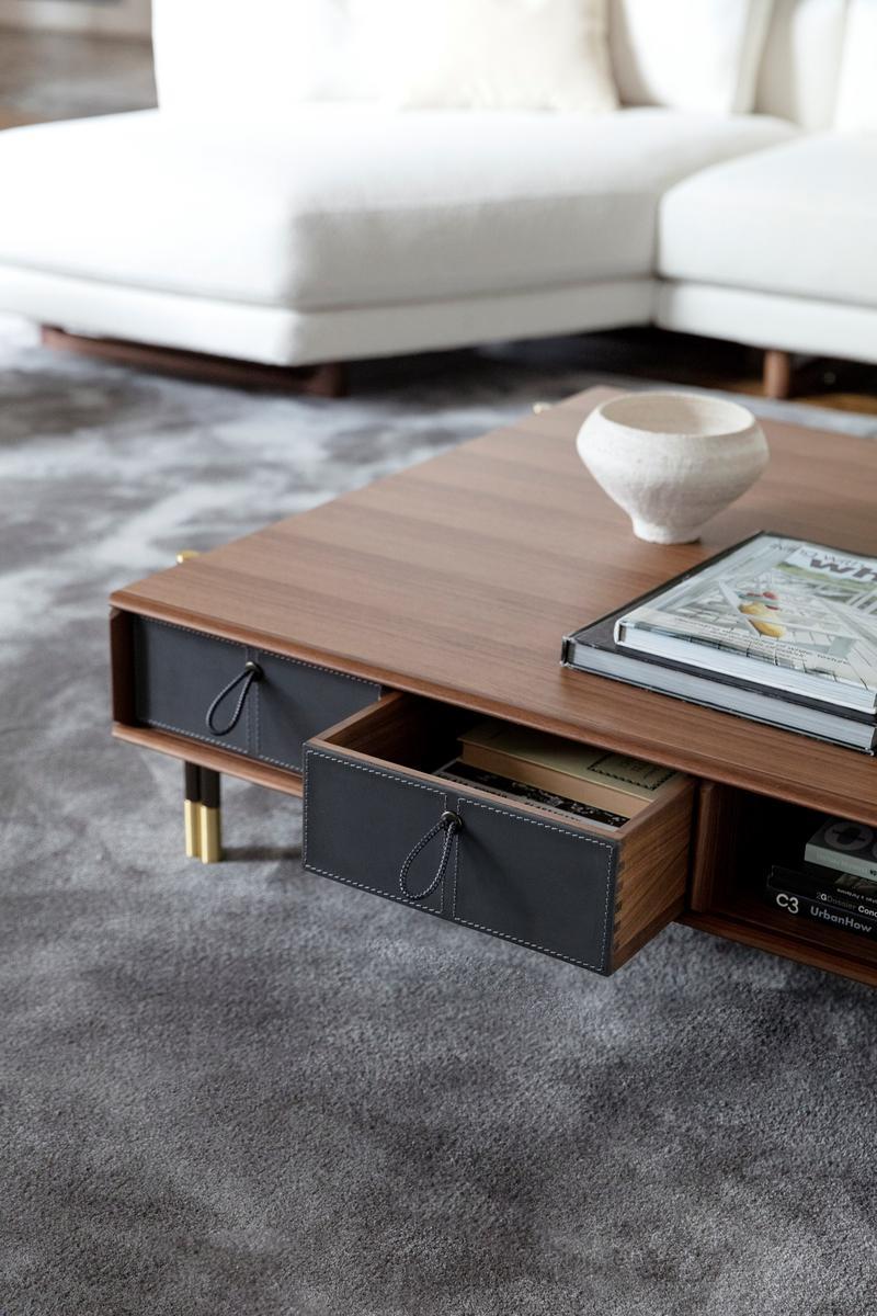 Low rectangular coffee table in canaletta walnut | Bayus by Porada