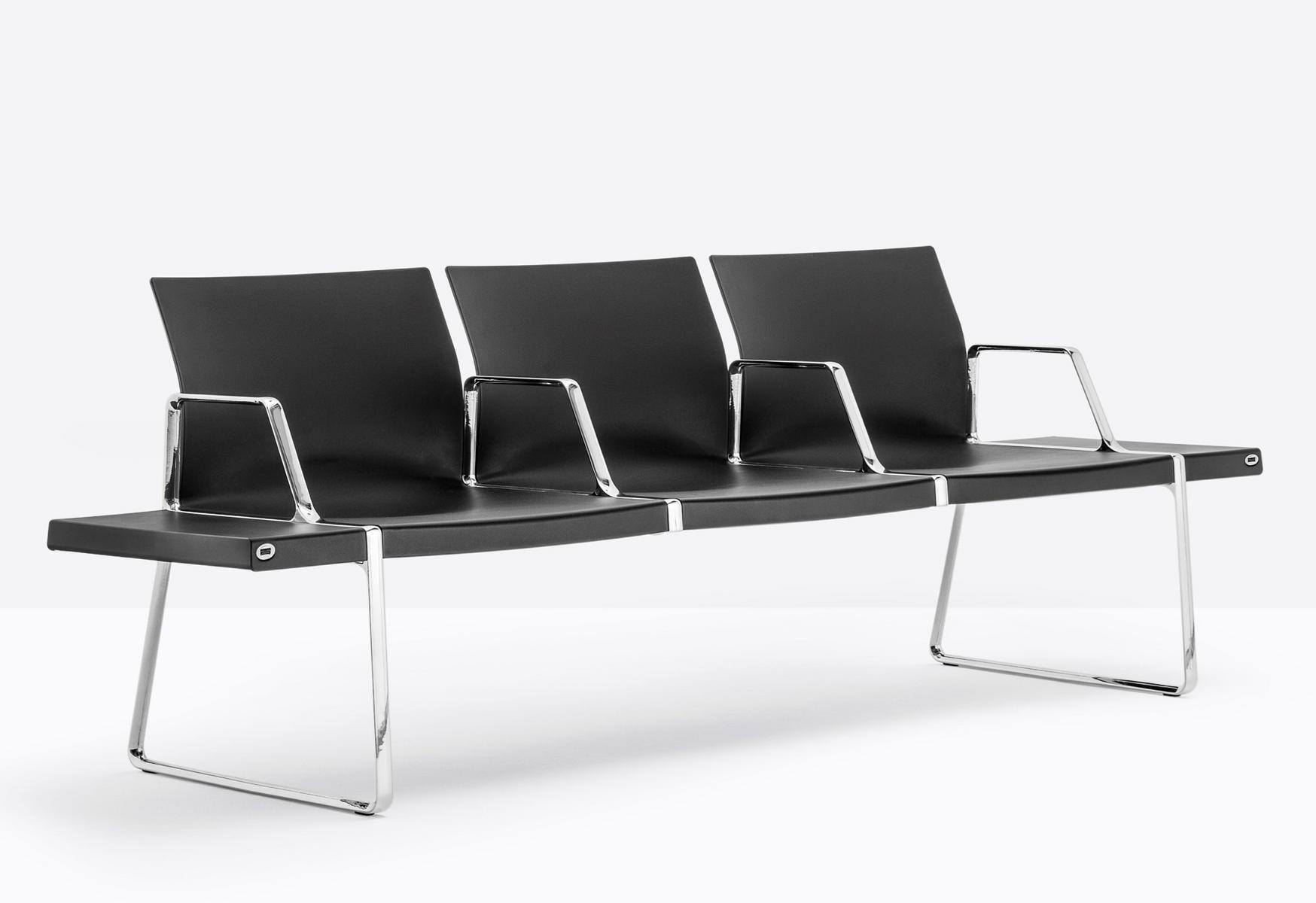 Bench with armrests | Plural P02013/2014/2016/2019 by Pedrali