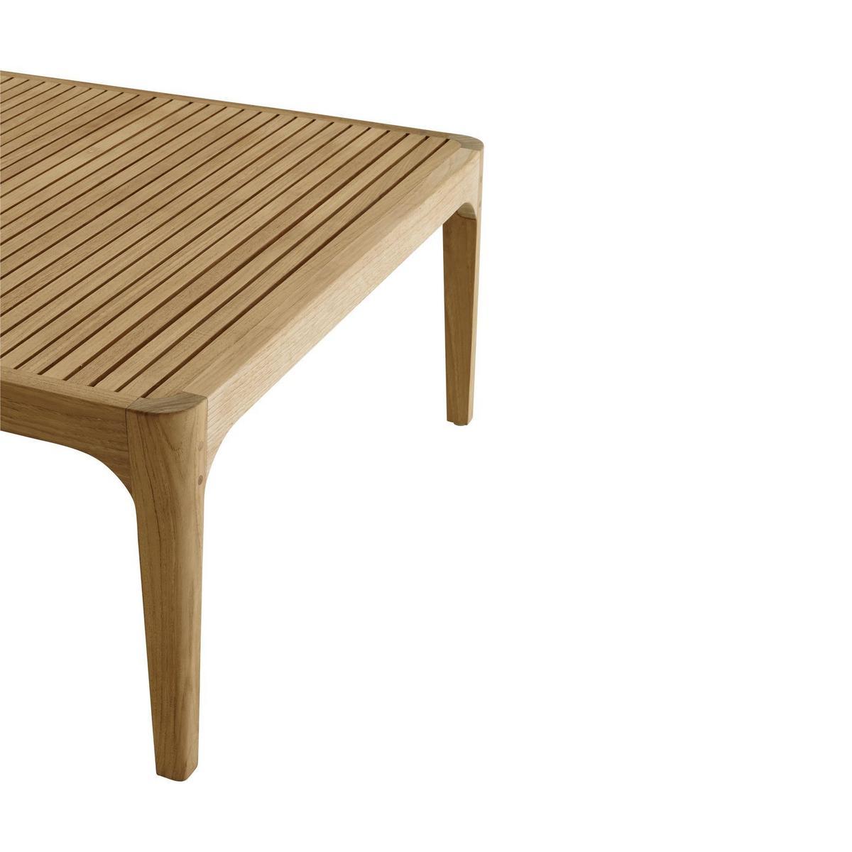 Square teak garden side table | Elizabeth by Ligne Roset