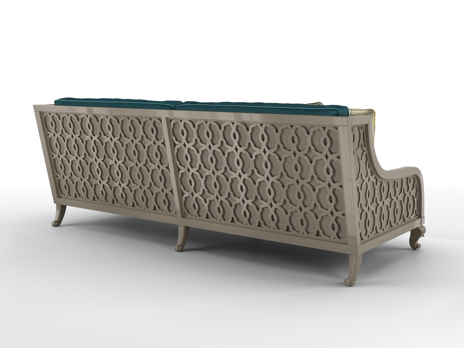 3 seater velvet sofa | Club by Bruno Zampa