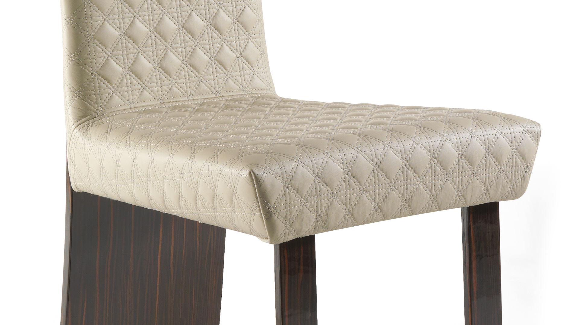 Upholstered leather chair | New York by Reflex