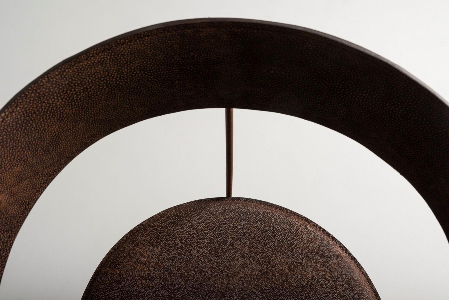 Tanned leather and Corten™ chair with armrests | Parabolica by Mantellassi 1926