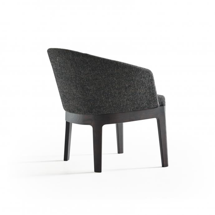 Easy chair with armrests | Chelsea by Molteni