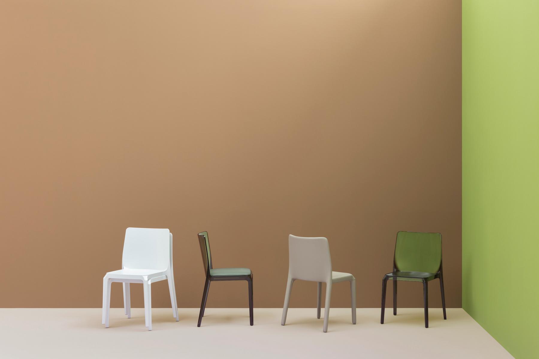 Stackable polycarbonate chair | Blitz 640 by Pedrali