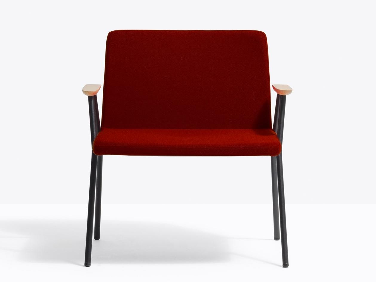 Upholstered fabric easy chair | Osaka Metal 5729 by Pedrali