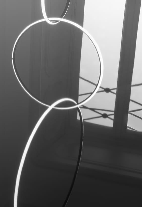LED powder coated aluminium pendant lamp | Arrangements Round by Flos