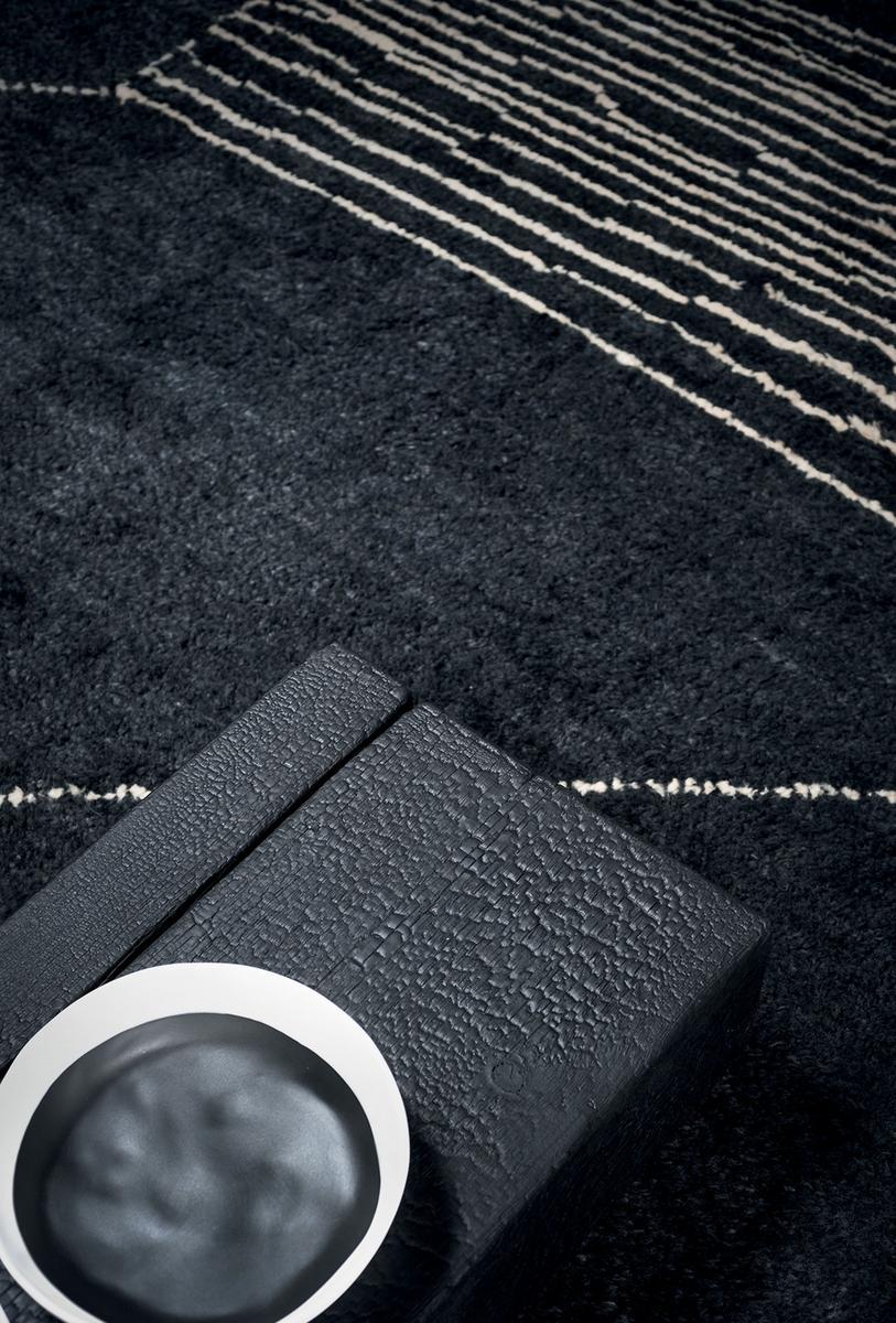 Square cement coffee table | Jenga by Baxter