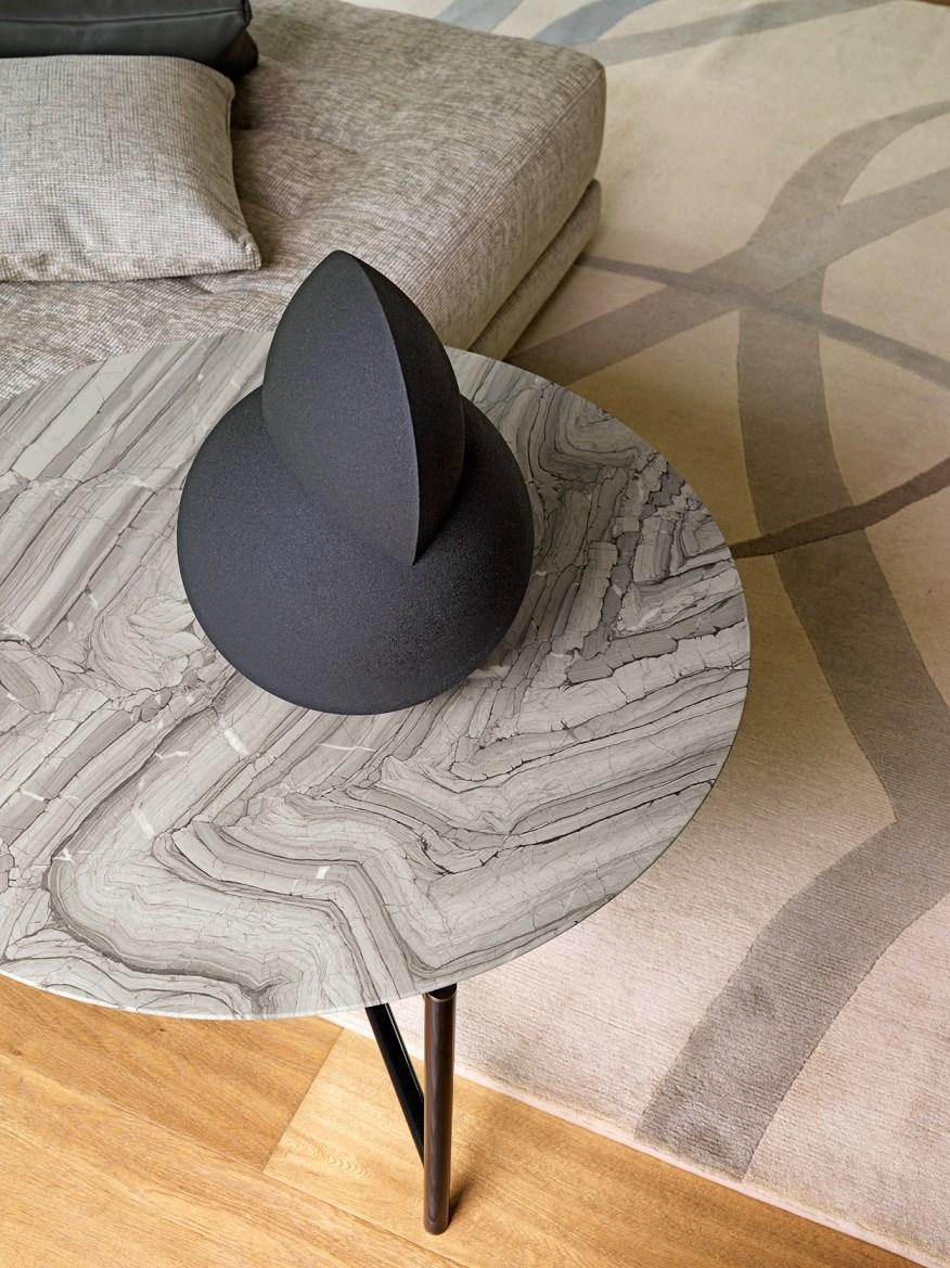 Marble coffee table | Iko by Flou