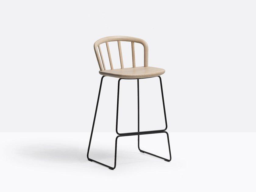 High sled base ash stool with footrest | Nym 2858 by Pedrali