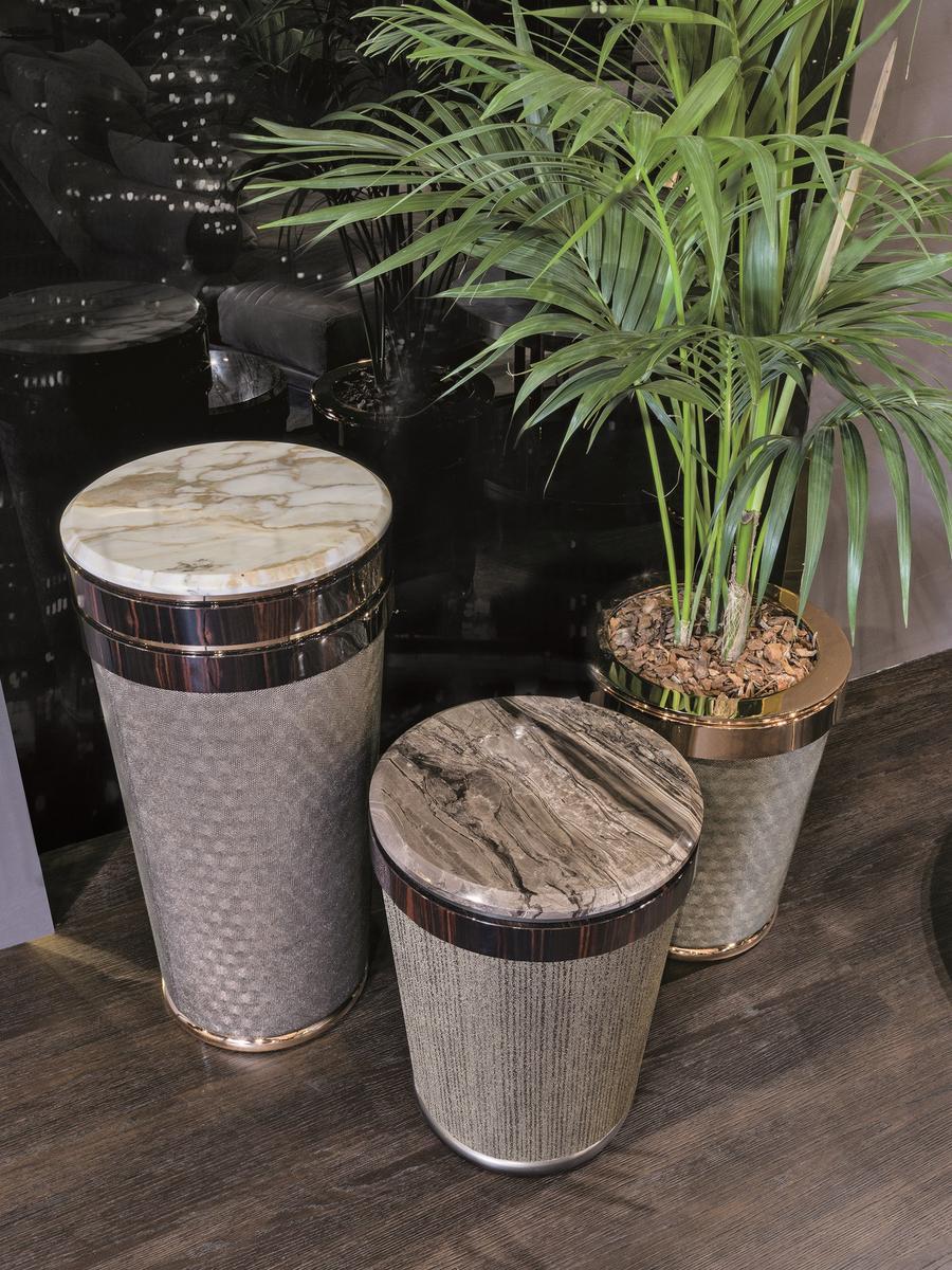 Round leather coffee table | Herbert by Longhi