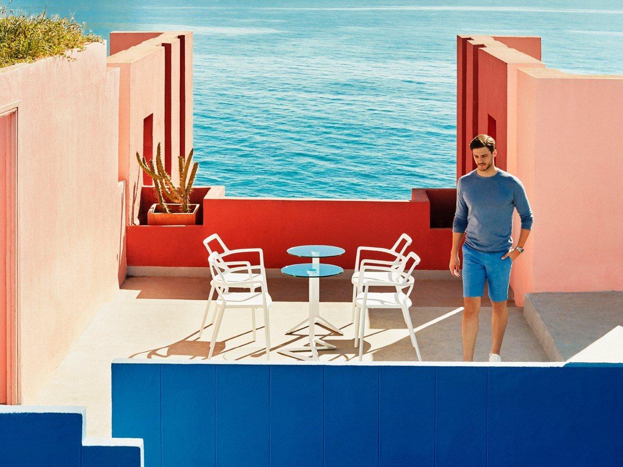 Garden chair with armrests | Delta by Vondom