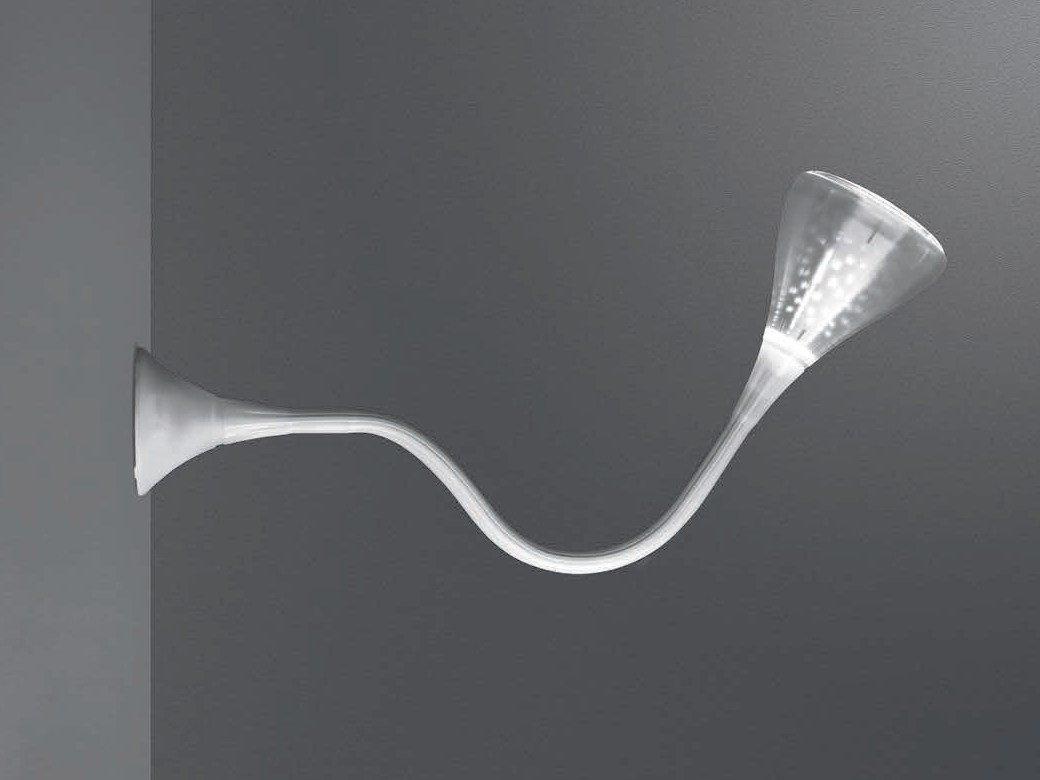 Fluorescent adjustable wall lamp | Pipe by Artemide