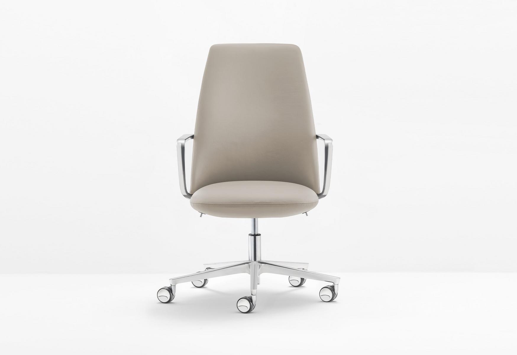 Executive chair with 5-spoke base | Elinor 3755 by Pedrali