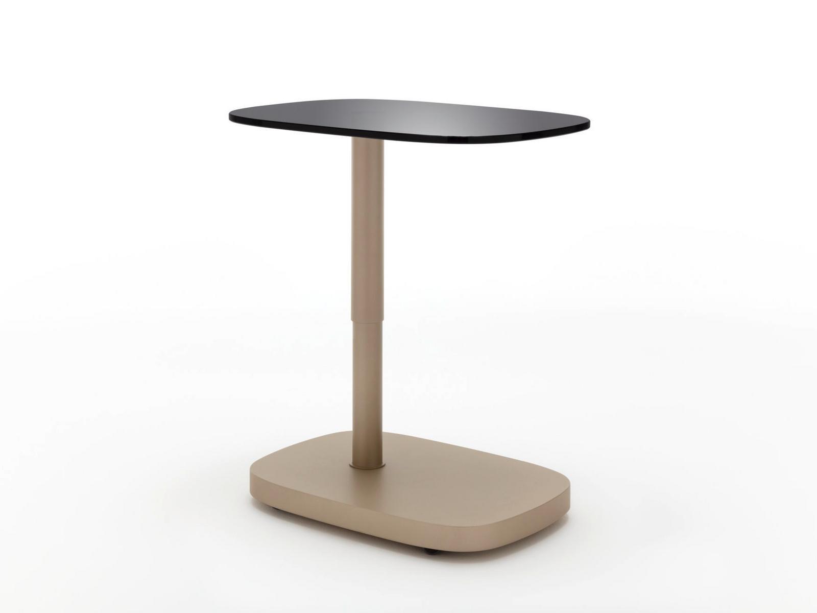 Height-adjustable side table with castors | 8550 by Rolf Benz